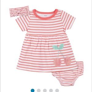Gerber Cherry 🍒 dress and bloomers 12-18 months